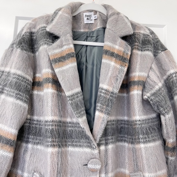 Plaid coat - Picture 2 of 4